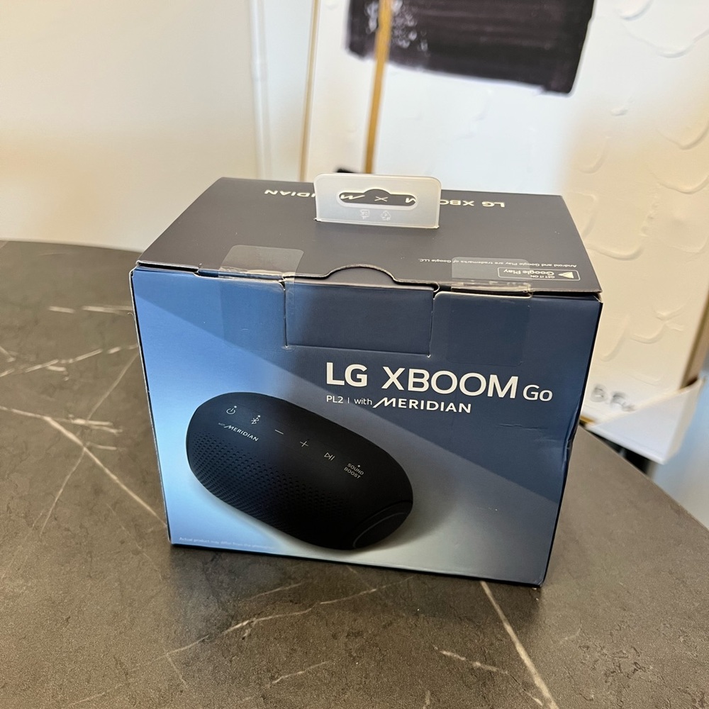 LG XBOOM Go PL2
